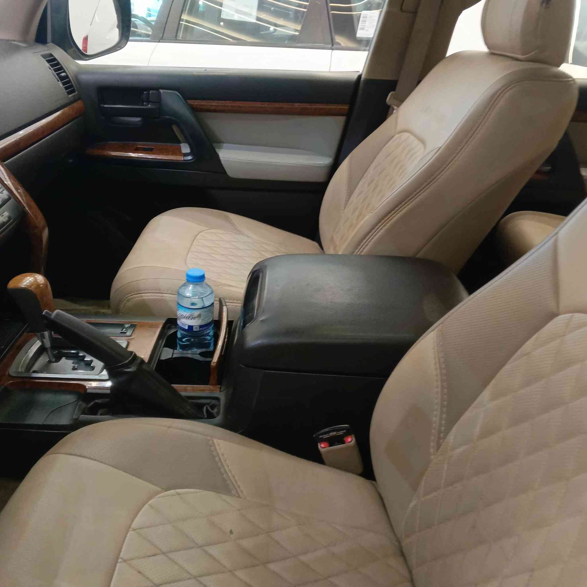 بسم الله الرحمن الرحيم لاندكروز موديل 2008 رقم بغداد سياره اكلين لا ضرر ولا صبغ ما عدا تكحيل في البورد مرشوش كلير محرك    

محرك جير كفاله 6 سلندر هزه فحص سنويه جديده  سلايد تحكمات بصمه شاشه كبيره 
سياره باسمي تحويل مباشر 
السعر#254$$$
#تلفون
***********
***********
