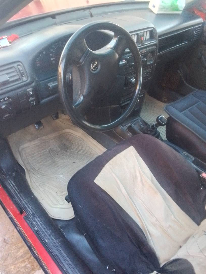 ئەم سەیارەیە بۆ فرۆشت مۆدێلی١٩٩١ ناو گاعی تازە بۆی دانراوە کێڕو  مەکینە بەشەرت تایەی تازەیە كركوك, العراق


**إذا كنت صاحب هذا الإعلان وتريد حذفه لأي سبب، رجاءا أرسل رسالة إلى الدعم الفني**