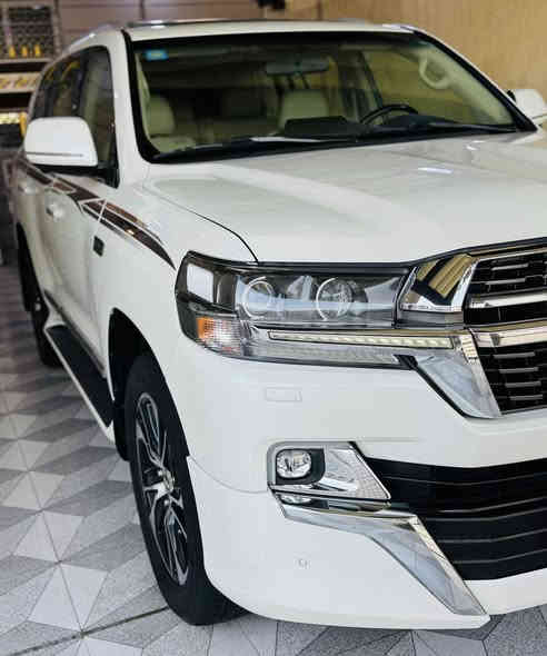 لاندكروز 2021 بريم اصلي كفاله عامه من جكه الابره 
جديده كارتون ماشيه 79 فقط فووول 1/1 مواصفات البريم 
بيع او مراوس السعر 617$ مكاني بابل - الشوملي 
للاستفسار *********** او ***********
