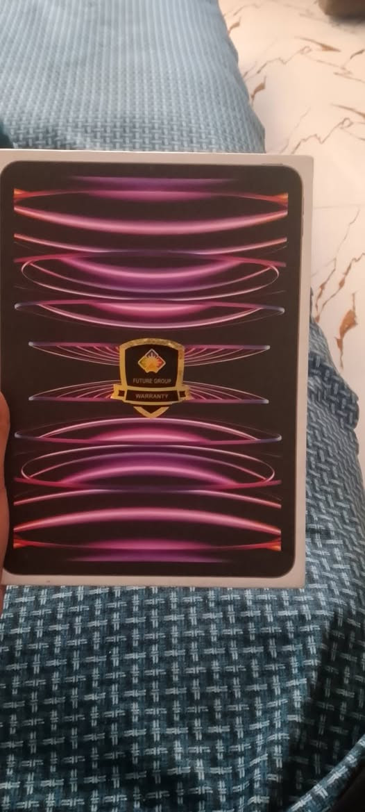 سلام عليكم للبيع ايباد مع حساب بوجي ذاكرته 256 اليباد بي كسر بل شاشه حسبته بنص سعر مع حساب بوجي كلهن مع سماع ب 600 اليباد M 2 رقمي *********** بي واتساب
