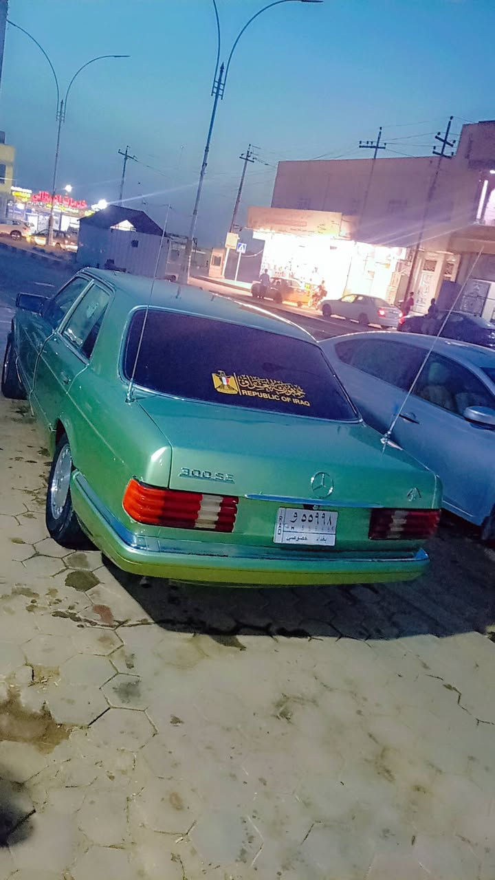 السلام عليكم مارسدس جانبوا موديل 90 راعيه يريد تحويل صبغ عام محرك 3000 ديلكوا حداديه زينه دواخل حلوه تبريد شغال تخم تاير كهربائيّة كامله السعر 58 وبي مجال مكان الناصريه مركز تلفون ***********.والنت موجود يرهم مراوس

