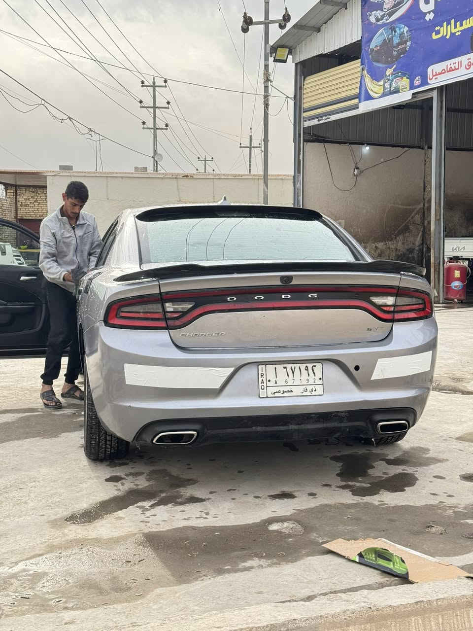 جارجر 2016
حادث فقط الي موجود بل صوره 

كفاله من الصبغ والمعجون 

حداديه تايرات لايت زرع عدسه زنون سستم صوت شكاكي سياره ماداخله كراج استخدام شخصي وهواي تفاصيل 

سعر 190بيهه مجال بسيط تراي مالتك للعمره وترجع
***********✍️
