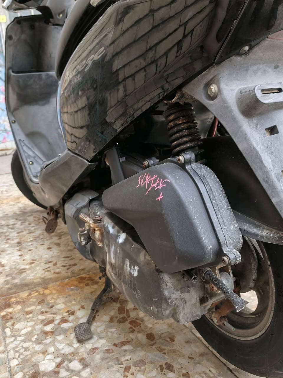 السلام عليكم شباب دراجه بيريس للبيع مال رمبه صار ٧ تشهر نازله من ىبمه السعر 650 بيه مجال بسيط مكان بغداد المشتل شارع مطبك ***********
