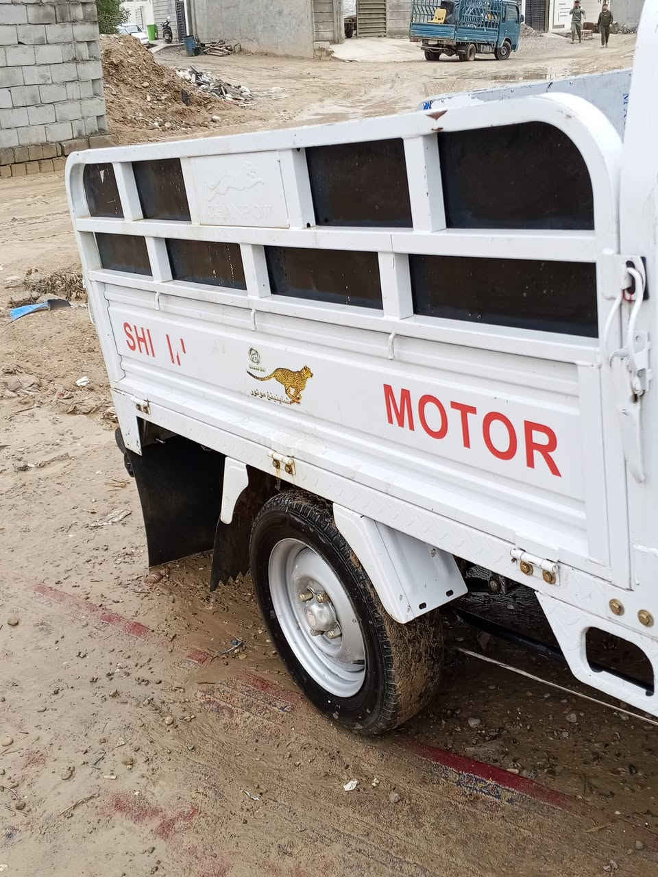 ***********
السلام عليكم ستوته للبيع موديل 26 والمشره لادق علي2600
