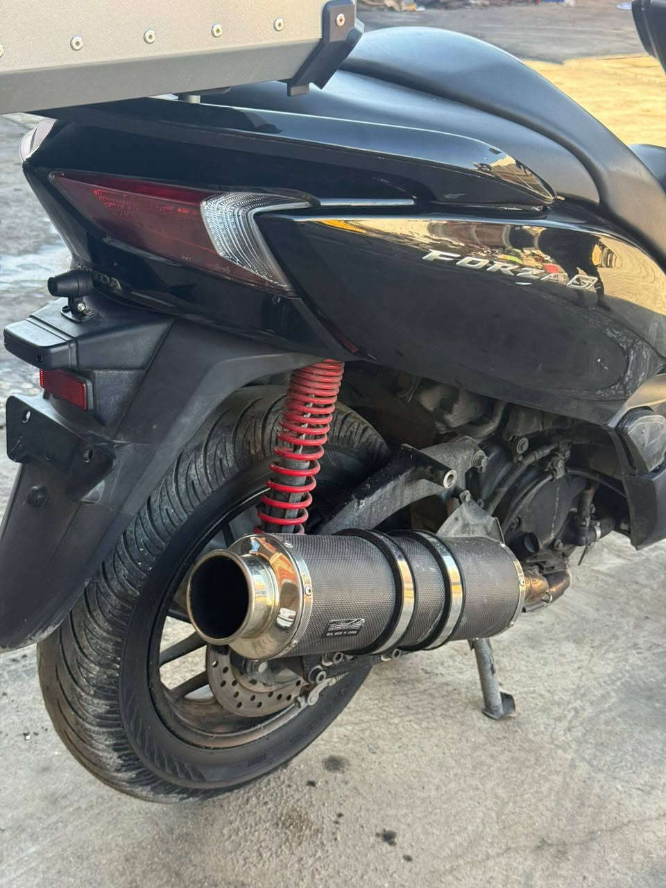 012 للبيع
ماشية 45الف
مكفولة كفالة 
عنواني جسر ديالى القديم 
‏‪***********‬‏
وتساب موجود
