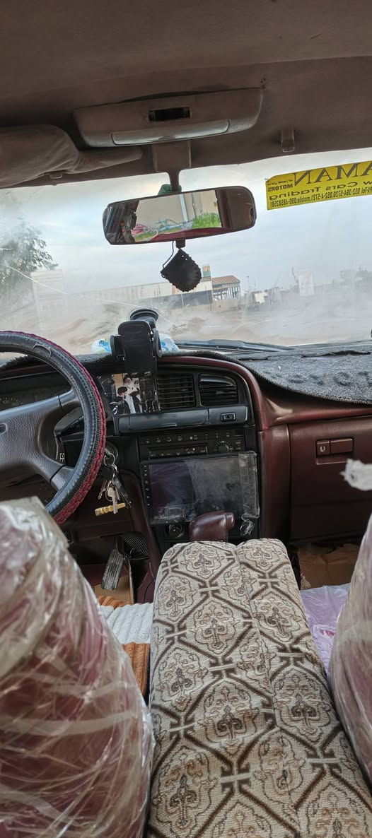 سلام عليكم كرستا موديل ٩١ سنويه ال ٣٠ بسمي تحويل ثاني يوم مكفول كصه ونقل وصواليات رقم ***********
