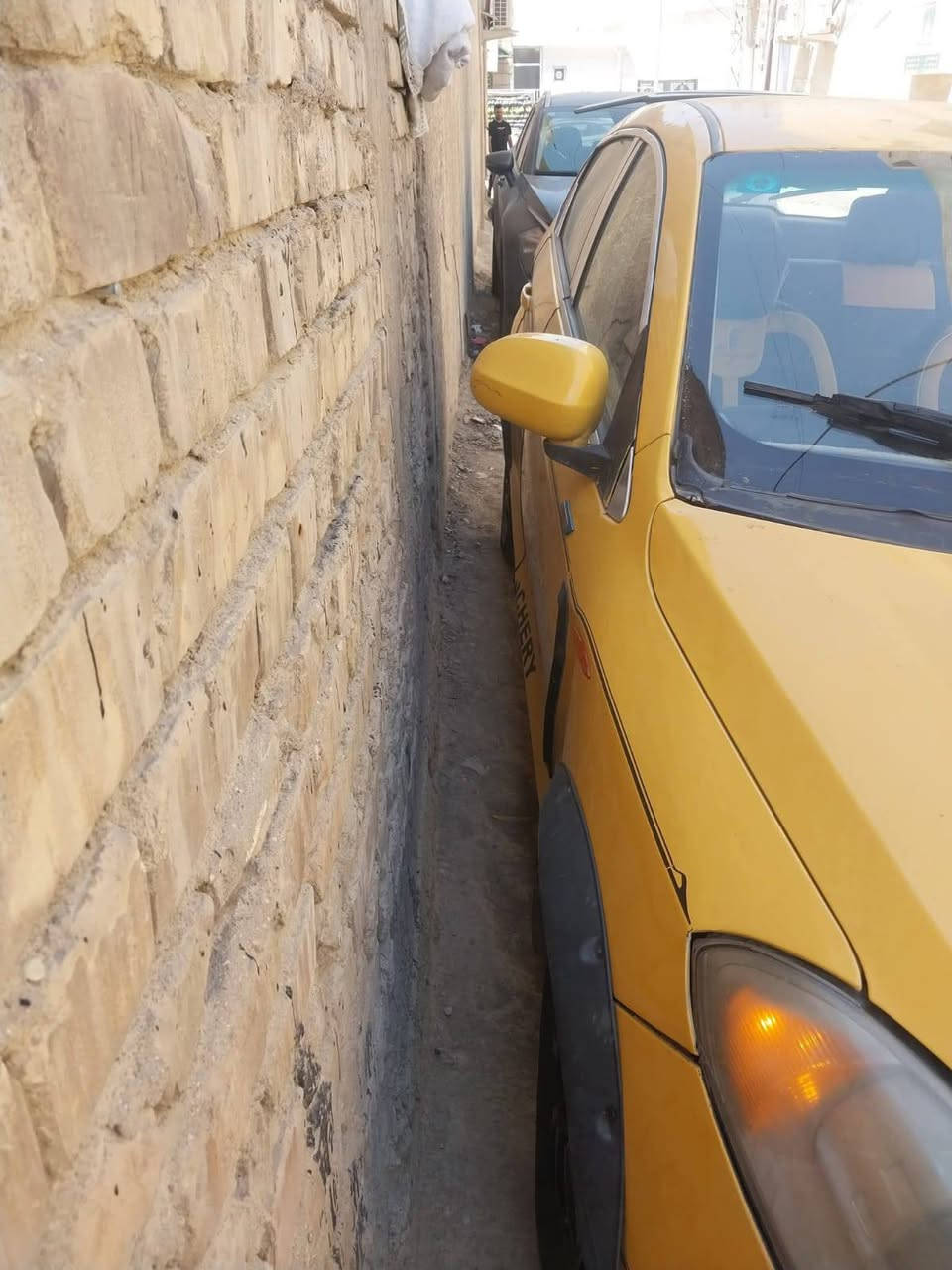 ا
السلام عليكم شيري فلاوين موديل ٢٠١١مصفره هيئه وغرامات وباسمي تحويل ثاني يوم ومصبوغه عام للجماليه سعرها ٢٦ وبيها مجال بسيط العنوان حي الجهاد ملحانيه رقم هاتف ***********
