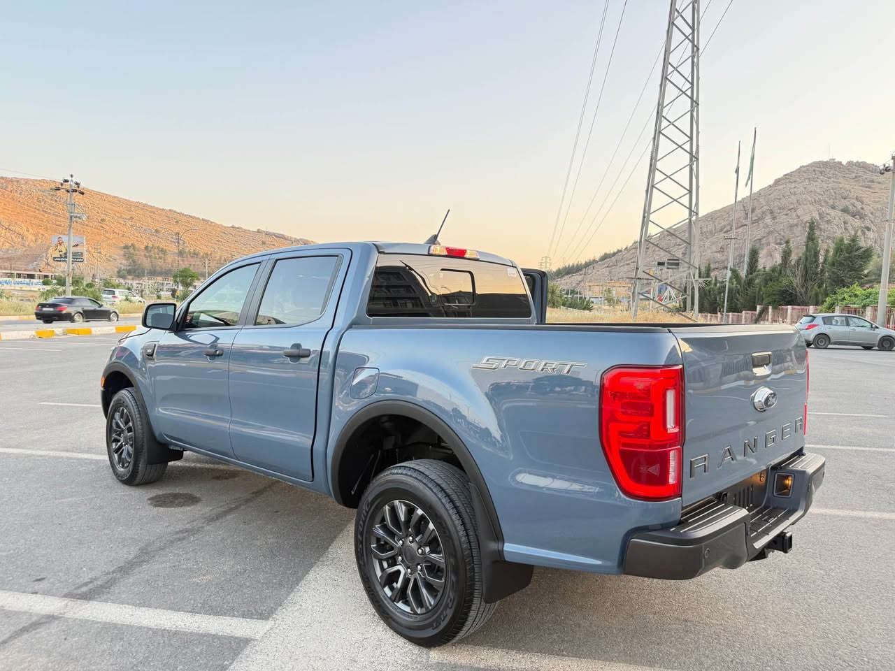 بسم اللّٰه الرحمن الرحيم
بەناوی خودای گەورە 
Ford Ranger 2023 4*4 XLT
فۆرد ڕەنجە تاک ئەکسل نمونە مواسەفاتی XLT  شەخال 
 تۆماتیک
گێڕو مەکینە بە شەرت 4 پستۆن تۆربۆ 
کامێراو  شاشە  گەورە  و ڕادار پشتو پیش  ئەوتۆ ستۆپ بەگ  لایت لید کامیرا  حاسە  
ڕاداری خەتی جادە کوشن کارەبایبی  سەیارەکە فول مواسەفاتە سەیارکە ٢ پارجەی بۆیاخەبۆنیتە جەمەلاخ بۆیاخە 
 رۆیشتنی سەیارکە ٢١ مایل بەبی ناو گرتن سەیارەکە زۆر جوان و پاکە  
یەعنی پشت و پێش کەپس ✅ 
ناونیشان ڕانیە  سەیارەکە کاتیە 3 مانگی لەگەلە  کاتی نەشکاوە
***********
*********** رانية, السليمانية
