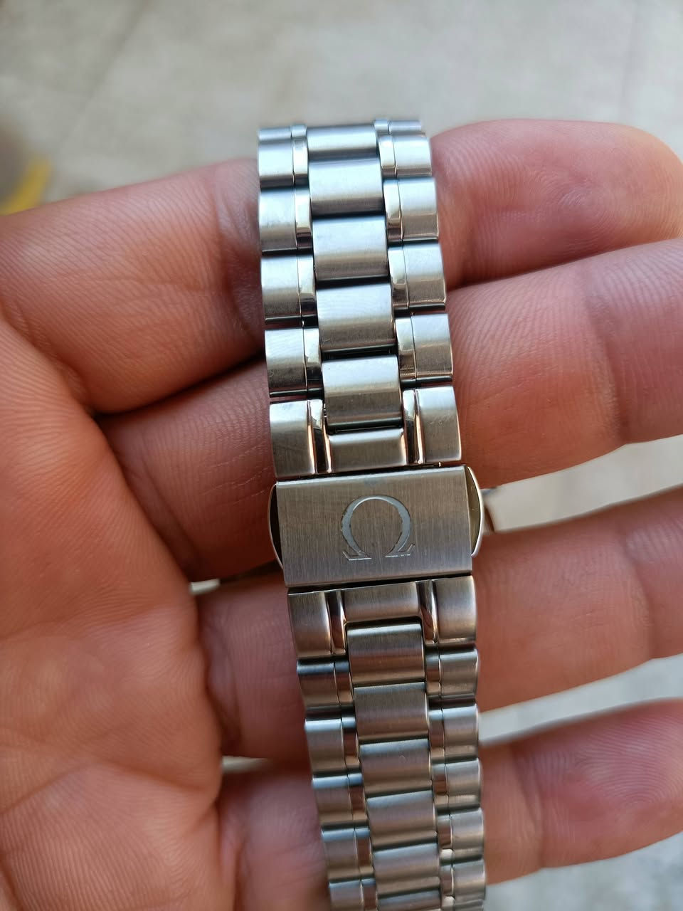 اوميكا ماستر كوالتي عالي ستوب ووج وزن ثقيل 
السعر 🔴 120 الف شامل التوصيل 
*********** ☎️
🚛🚕🚛
