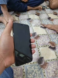 ايفون X عادي نضيف ذاكره 256  مبدل بطاريه بس  سعر 150 وبي مجال  اكثر تف...