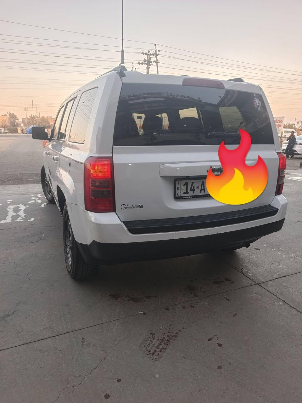 يالله سلام عليكم جيب  باتريوت 2016 للبيع اومراوس بسياره زغيره مكينه 2400 السعر 100 بيه مجال ***********
