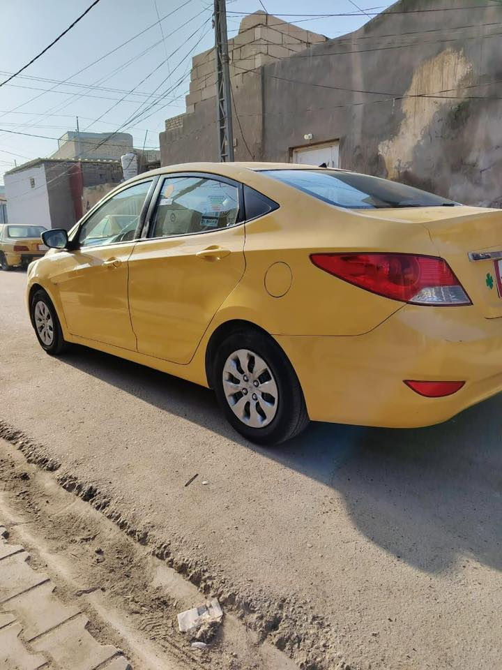 سلام عليكم  اكسنت خليجي  2014 مكفوله كفاله عامه من ضربه وتبديل محرك 1600 دوش كير مكينه كفاله حداديه جديده تخم تاير جديد تبريد ثلج رقم قادسيه 
مكاني ديوانيه مركز  لشراي يتصل وبي خير ويدلل 
***********
