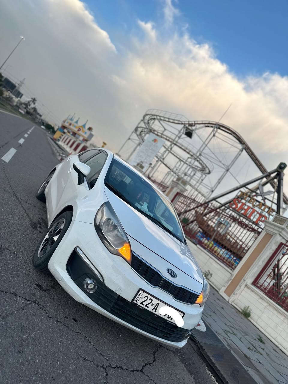 السلام عليكم 

للبيع كيا ريو خليجي موديل 2016 محرك 1600 دوش المرغوب استخدام شخصي جديدة ماشية 127 الف كيلو مواصفات فتحة حساسات مري شفط شاشه كاميرا كشنات مخمل تدفئة تبريد كير ومحرك مكفولات السيارة مكفوله من الضربه عدا بارد باب خلف السائق جوه والدوسه والباقي مكفول رقم اربيل الجديد شرط التحويل مكاني بغداد حي الجامعة اتصال او واتس ***********
