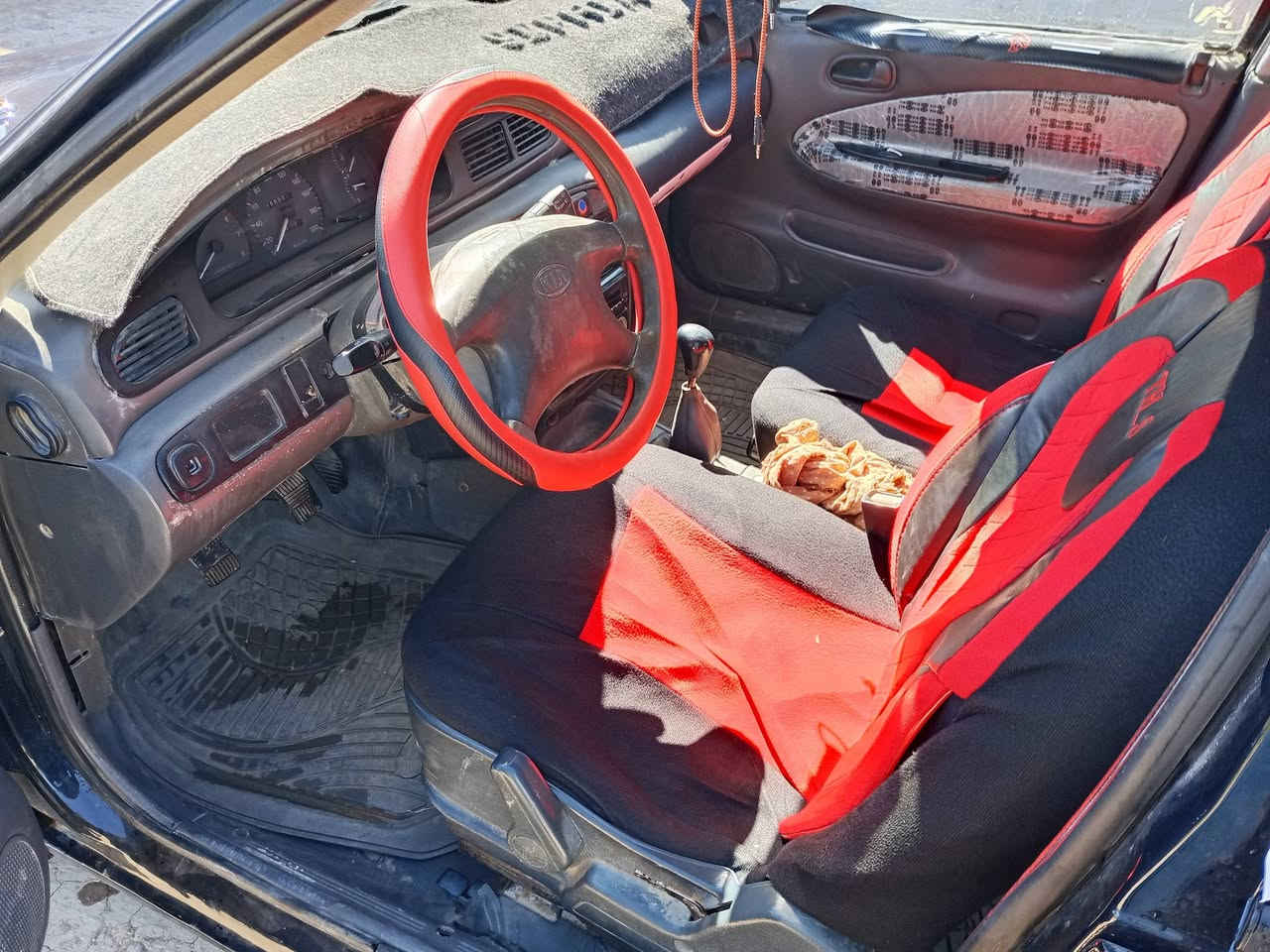 السلام عليكم سيفيه 94بغداد انكليزي سنويه 2031 تحويل مباشر مكرك مفتوح كير عادي حداديه جديدة تايرات 100/70 كهربائيات كلها شقاله سيارة جاهزة السعر 38وبيها مجال مكان بغداد الرضوانيه ***********/***********
