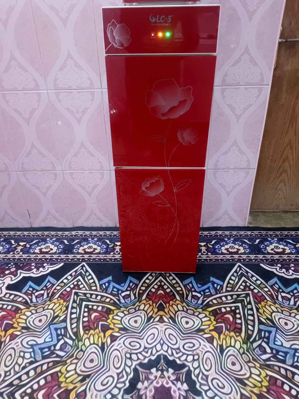 س ع براد شغال شرط حار بارد ثلاجه كل عيب مابيه بلادي وضع شركه  سعر 60 وبيه مجال مكاني كركوك حي عسكري شراي اتصل ***********
