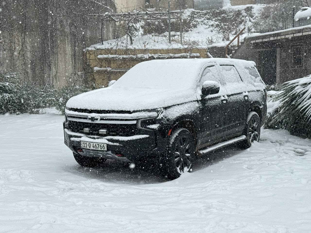 السعر ٤٦٥ وبيها مجال 

فول مواصفات ١/١ 

بانوراما 

رادارات جانبي امامي خلفي 

كامرات ٣٦٠ْ

جنطة كهرباء 

ستيرن كهرباء كشنات كهرباء تدفئة تبريد خزن ميموري 

محرك ٥٣٠٠ / فور ويل 

شاشة دجتل 

وبعد بيها هواي مواصفات 

العنوان بغداد حي الجهاد 

***********

***********
