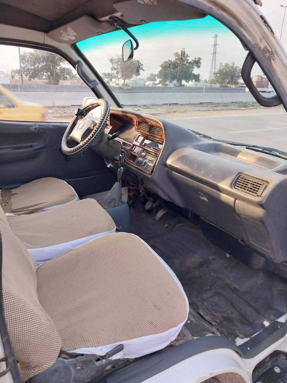 سلام عليكم
فتون 2009
مكينة جديدة 
اكسل جديد 
كير بس الصفر مالتة 
كاعية وكشنات نضيف 
رقم بغداد انكليزي 
بسمي السيارة 
العنوان بغداد الحسينية مال الراشدية 
السعر الأتصال على الرقم واني خادم للشراي 
***********
