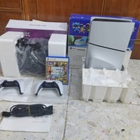 PS5   tسلم   1 كامل ملحقات الاصليه    النضام  13.00 استعماله ايام فقط ...