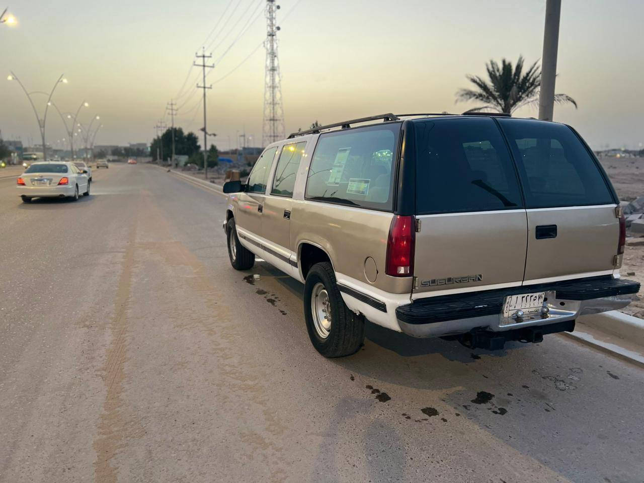 السلام عليكم
شوفرليت بهبهان فحل 8 برغي مديل 1995 مكفوله من الضربه ولكص محرك 350 كير 400 واكس شرط كارتون جدد حداده أمامي وخلفي نافضها نفض ترايك بغداد دواخل كلش جدد كهربايات عامه شغاله تخم تاير جدد سياره جاهزه رقم قادسيه مشروع وطني العنوان البصره السعر 37 الهاتف *********** الشراي يتصل
