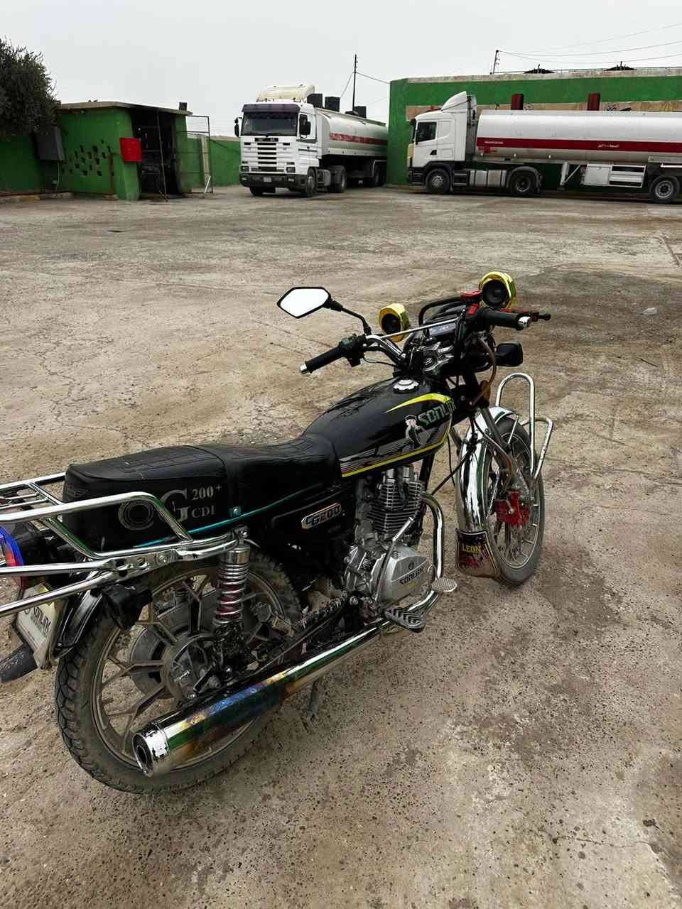 سيفان 2025 بـ700 وبي مجال
***********
