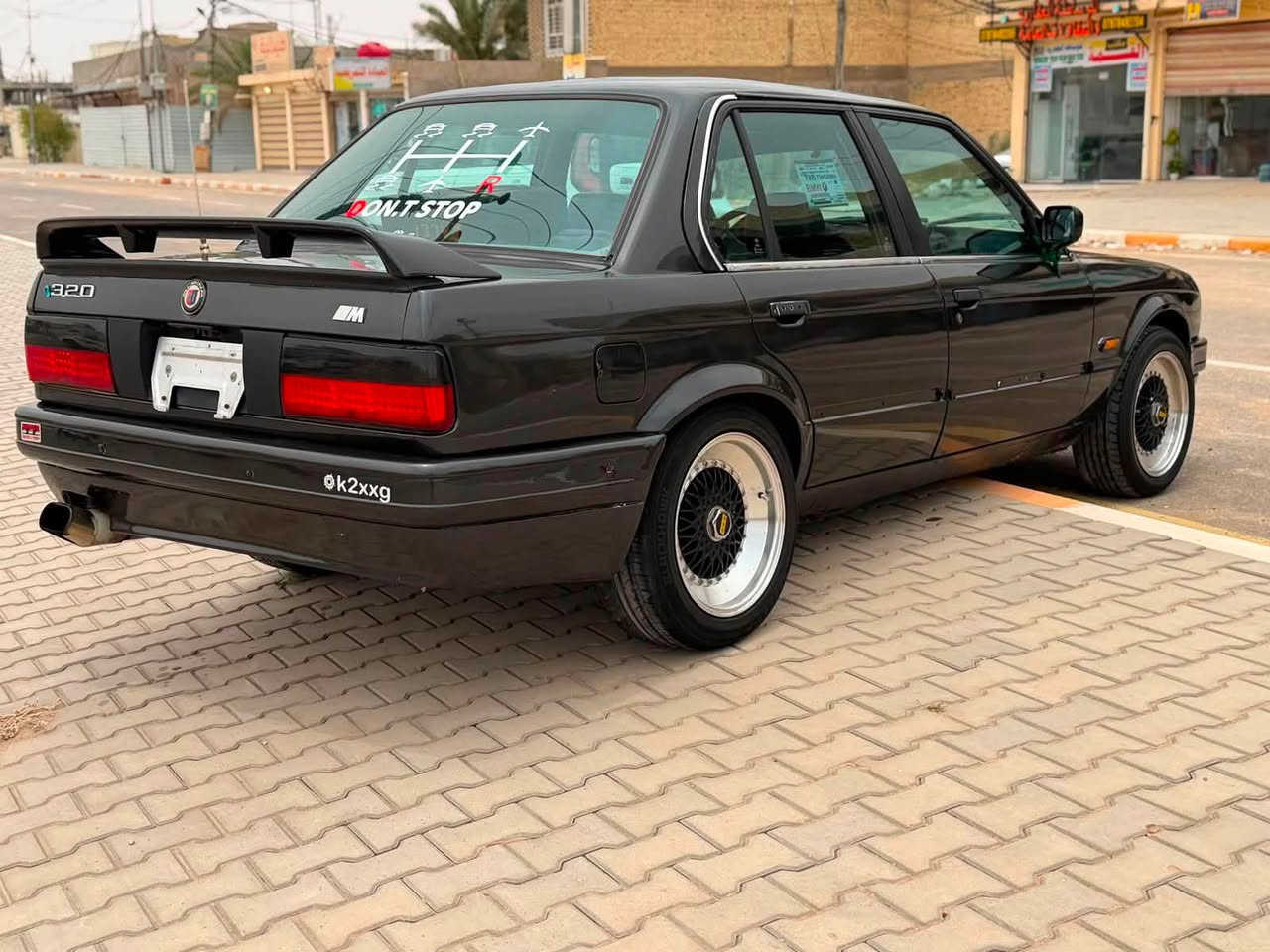 سلام عليكم بي ام زعره
مكينه V6 بيه كازكيت 

سياره جديده حداديه تخم تايرات كير كله جديد غرفه جديده صبغه جديدهرقم بغداد بسمي بكلايت ليزري سورات لايت سياره كامله ماعدى كازيت بيه فقط

مكاني النجف ***********

او مراوس
