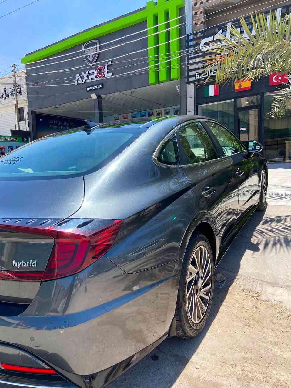 سلام عليكم 
سوناته موديل2022مواصفات فولل 
ضربته بنيد فقط 
وسياره مكفوله 
بس بيه طخات خفيفه 
ولباقي مكفول
سعر136ورقه بيه مجال بصيط حك لجيه ***********
