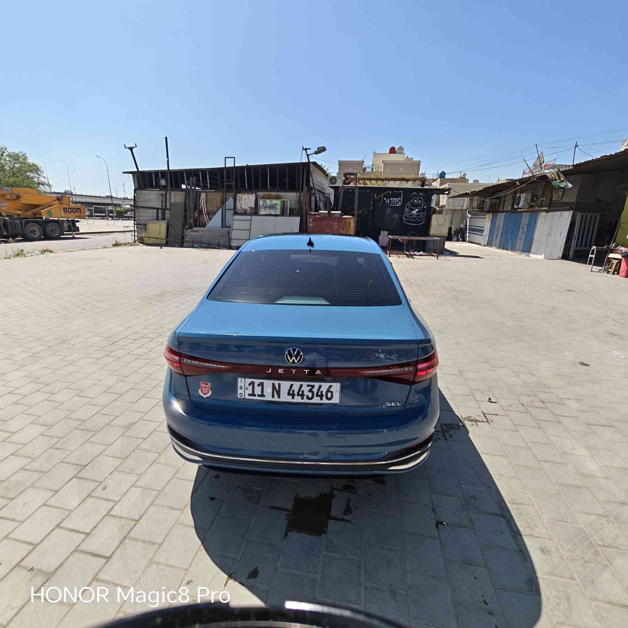 بيع مستعجل فولكسفاغن جيتا موديل 2025 SEL لون مميز حادثها جاملغ جهة سايق مبدل ومصبوغ بيها ثلاث قطع صبغ ماشية 4000 كيلو فقط بيع مستعجل للاستفسار الاتصال على رقم ***********
