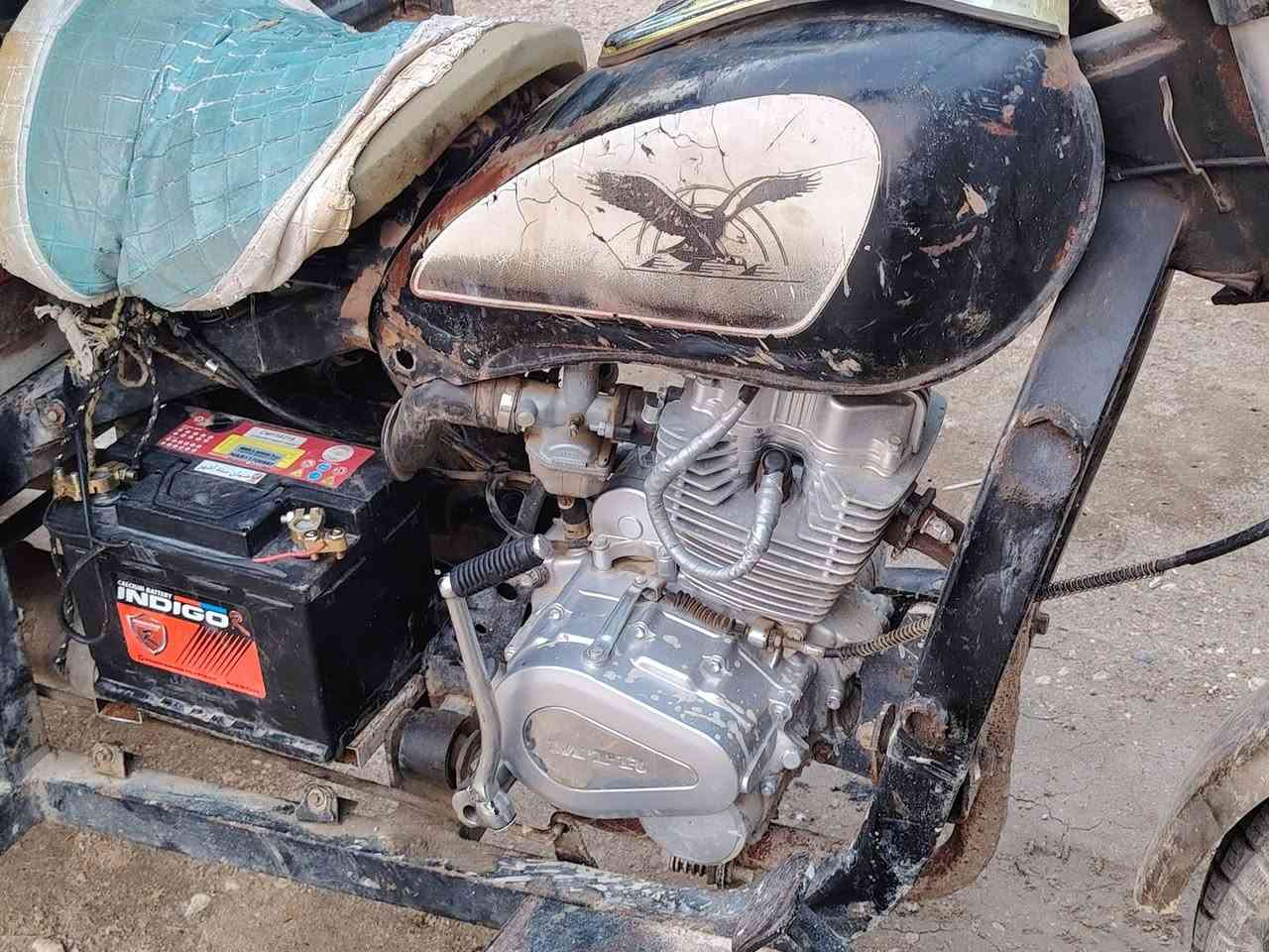 ستوته جمره موديل 14 رقم مداور يداور يمته ماتريد شاصي المكان السماوه /الرميثه  مع محجر تفصال نكره سلف اشاير 
السعر مليون و100 وبيها مجال حك الجيه الشراي اتصل ***********
