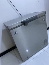 مجمده نظيفه ماداخله تصليح سعرها ١٥٠ ٠٧٧٠٨٥٧٤١٦٠ الاتصال على هذا الرقم