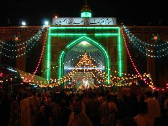 🌟 عرض خاص بمناسبة بداية السنة الجديدة 🌟الى كربلاء
♦️ يوم الاربعاء ♦️📅 1 / 1 / 2026
تعلن حملتنا عن انطلاق باصاتها إلى🕊️ كربلاء المقدسة لزيارة الإمام الحسين (ع) وأخيه أبي الفضل العباس (ع) ♦️💰 سعر النفر: 3,000 دينار فقط
🕕 وقت الانطلاق: الساعة 6:00 مساءً
الرجوع ساعه 12 ليلا 
 🌹سنه سعيده على الجميع يارب 🌹 
للحجز والاستفسار المراسلة واتساب  ‏
‪*********** اهلا وسهلا بالجميع ❤️
