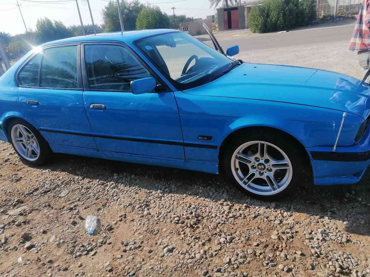 سلام وعليكم للبيع موديل ٩٢ رقم بغداد بسمي سنويه ٢٠٣٠ ***********
