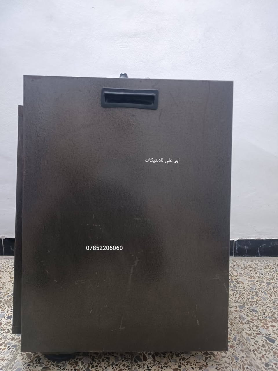 الفخامه و المتانه تجتمع في صوبه غازيه صناعة عراقية معدات الرافدين الحجم الوسط نظيفة جداًجاهزه وشغاله وخاليه من أي عيب مع منظم دنيماركي للتواصل ع الخاص أو على الرقم ***********
