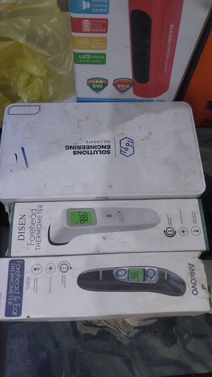 السلام عليكم  من رخصت الدمن شباب غراض باله برخص التراب القطعه ٣ وذا كلهن ٢  ٥ الف *********** واتساب
