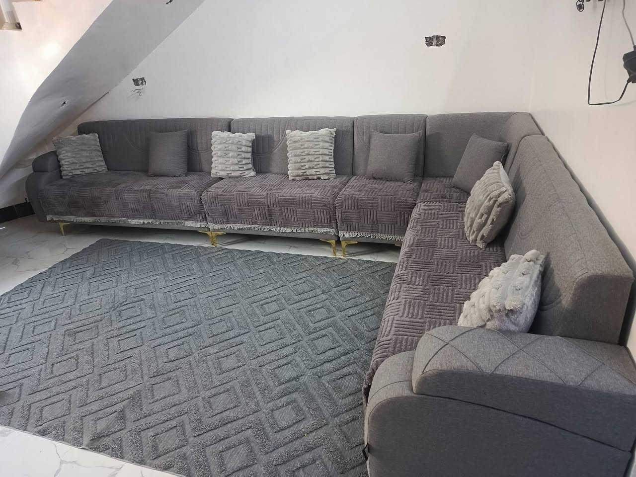 ديوان قنفة حرف ل للبيع قماش كتان تركي الاصلي قياس 7متر سعر ب400وبي مجال جديد بمعنى كلمة


**إذا كنت صاحب هذا الإعلان وتريد حذفه لأي سبب، رجاءا أرسل رسالة إلى الدعم الفني**