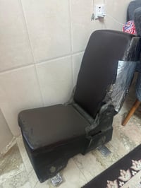 للبيع كشن جمسي يوكن او تاهو الوسط السعر ١٥٠ وبي مجال رقم الهاتف 077160...