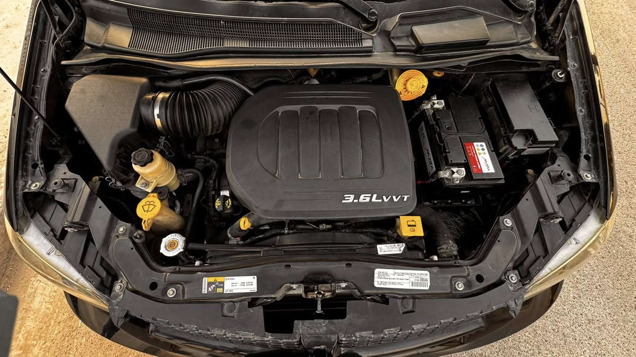 💠للبيع دوج كرفان موديل 2017 حادثها باب سايق سرقه مبدل اصلي الباب الخلفي صبغ فقط قطعه وحده حتى الدعاميات بدون صبغ

💠رقم سليمانية دولي 

💠سنوية جديدة

💠هزه جديد 

💠صدر أمامي خلفي جديد

💠تبريد 3 قطع ثلج

💠كشنات سياحي بلع

💠تحكمات ستيرن

💠ارضيان جلد حوضيات

💠الأبواب والصندوق ميكانيكي

💠جامات خلفي كهربائي

💠باتري جديد ضمان سنه

💠شاشة وكاميرا

💠السيارة جديدة حيل حلوة احلى من الصور استخدام شخصي مال بيت

💠السعر 170بيها مجال بسيط

📍مكان السيارة بغداد حي الجهاد 

السياره بأسمي 

نعتذر عن المراوس (بيع فقط)

***********
