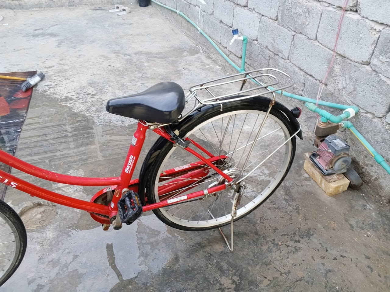 بايسكل نضيف باله مال رمبه الصور تحجي سعر 80 وبي مجال 💯


**إذا كنت صاحب هذا الإعلان وتريد حذفه لأي سبب، رجاءا أرسل رسالة إلى الدعم الفني**