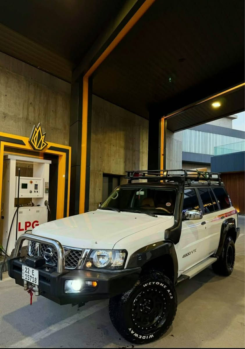 نيسان باترول فول عادي موديل ٢٠٠٩غازو بنزين كامل اوفرود ثلات قطع صبوغ رقم رقم سه نوي جديدسعر 150بي مجال  ***********/***********
