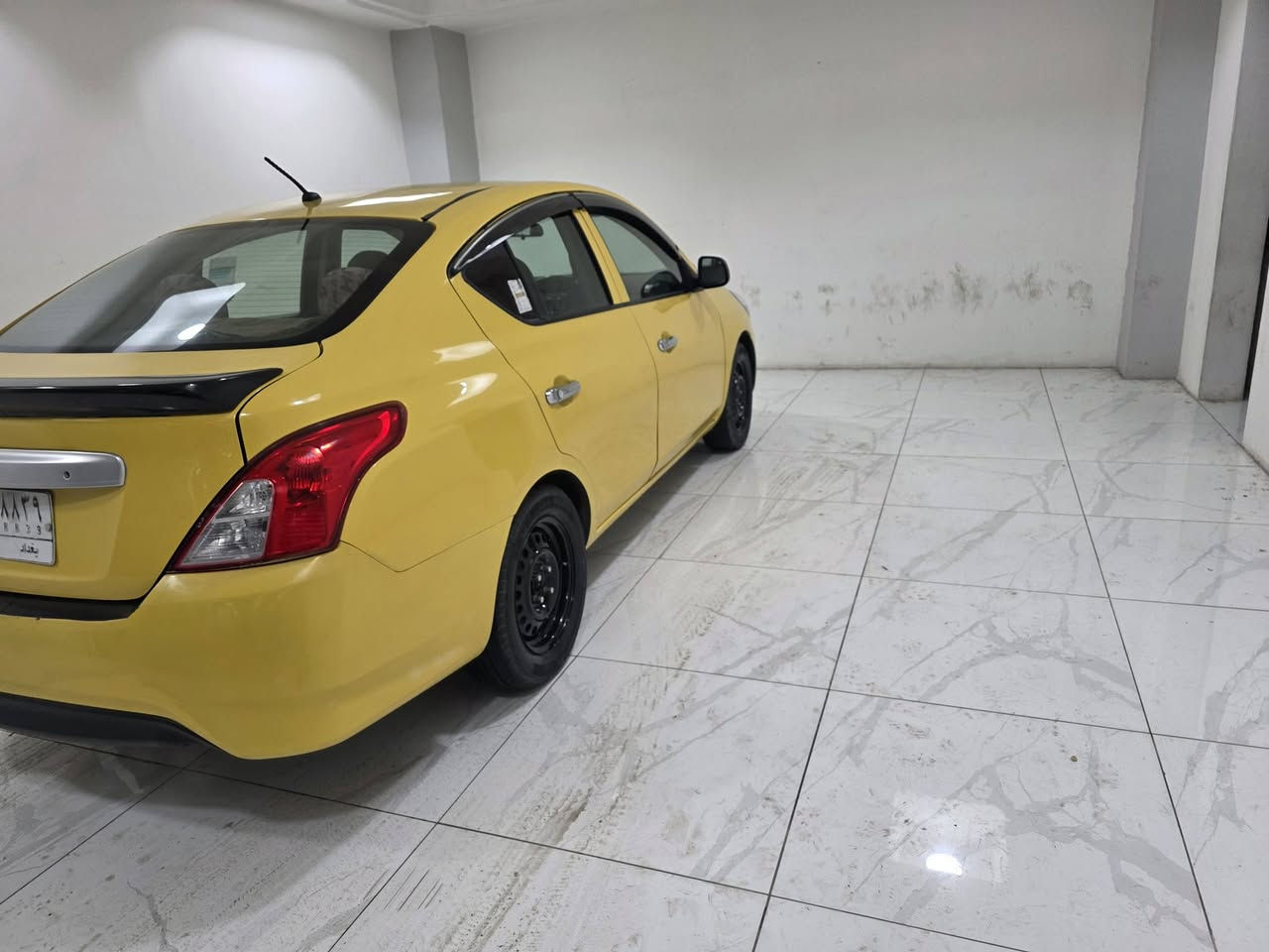 فیرسا مودیل  2015 گیر و مه کینه لوک بی عه یب و به شه رت چوار تایه تازه بی ته قه و‌ره قه نوقسانی هیچی‌نیه‌نمونه له جوانی‌و باکی مالی دوسته لوک‌لوکه بی‌مه سره فه سه نه وی اسلی به شه رتی حاسیبه و اوه لیات و مه ده نی و بی کیشه 
ناونیشان که لار
سعر65
ژم***********
