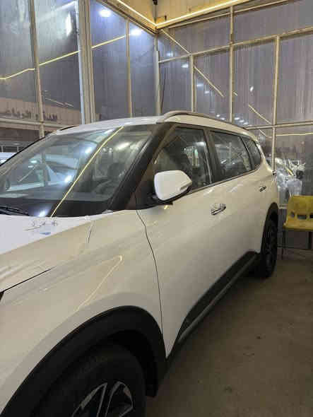 خصم 700 الف 
كارنز 2025 زيروو خليجي
Vlp كشن مفصول سياجي 
وداخل جلد اسود 
فتحة في السقف
بردات خلفية
محرك 1500 دوش دبل نوزل
افضل العروووض يم الحارث 
بغداد معارض النهضة 
مقابيل الدفع الرباعي 
***********
***********
