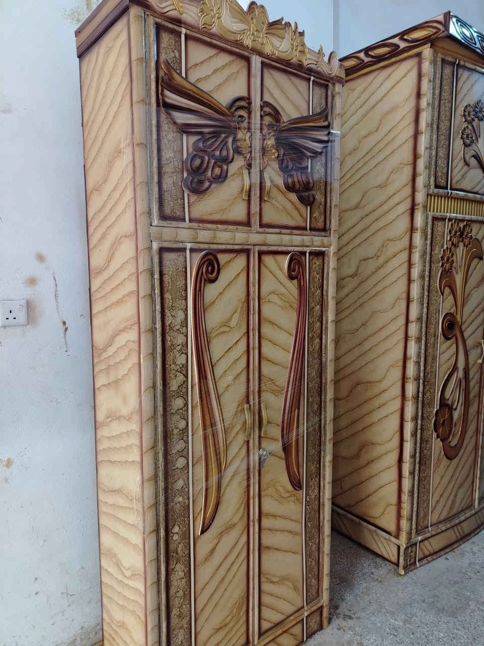غرفة نوم ٦باب طابقين صبغ حراري نظافة فول خشب عراقي السعر ٨٥٠ الف العنوان بعقوبة كاطون شارع أبو رباح مجاور اسواق ابو سعد مزاد ابو كرار الغريباوي ***********
