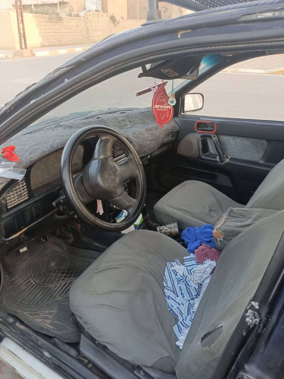 لانتره دمعه مودبل 93 محرك كير عادي مكفولات تبريد منقص غاز رقم انبار  سنوية، نافذه 27 ولكشر كدامك السعر 27 وبيها مجال رقم الهاتف ***********
