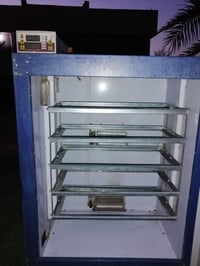 فقاسة • ٥٠٥ بيضة