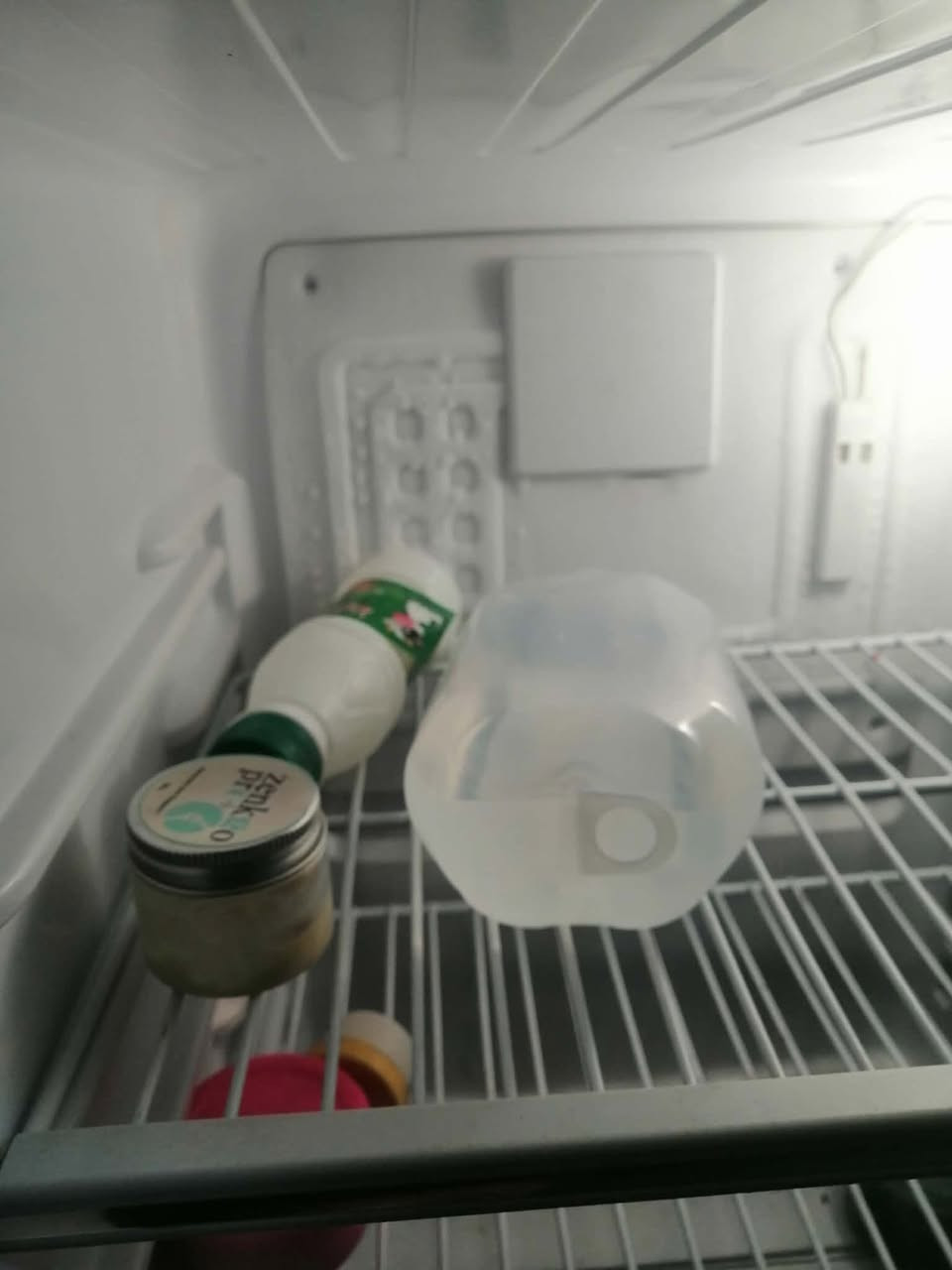 ثلاجه نضيفه استعمال قليل جنن ع الفحص والضمان اي ضرر مبيهه سعرهه 140 بغداد موجود توصيل


**إذا كنت صاحب هذا الإعلان وتريد حذفه لأي سبب، رجاءا أرسل رسالة إلى الدعم الفني**