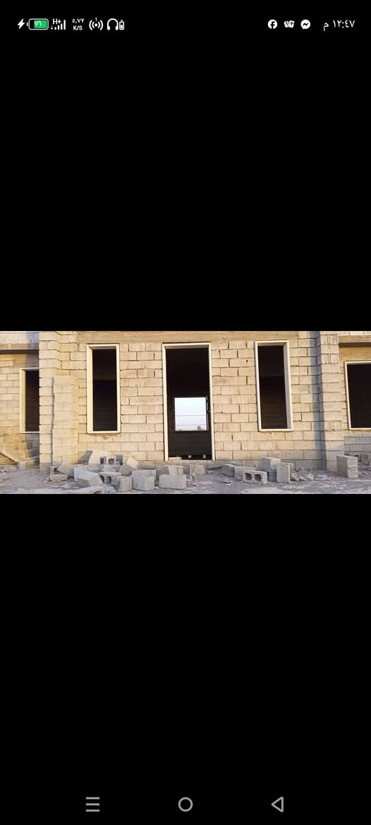 يوجد كادر حجر حلان بسعر مناسب شغل شرط هندسه من يرغب بل عمل يتصل عل خط و الخاص مفتوح 
***********

