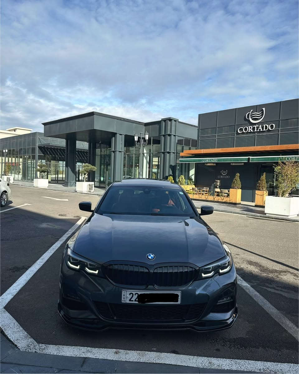 Bmw 2022 M package
ام بكيج بلادي 
جملغ صبغ بدون دواخل بدون ايرباك 
بجم و خلف كبس 
داخل احمر بلادي 
ماشي ٤٣ ميل 

سعره ٢٦٠ و بي مجال


**إذا كنت صاحب هذا الإعلان وتريد حذفه لأي سبب، رجاءا أرسل رسالة إلى الدعم الفني**