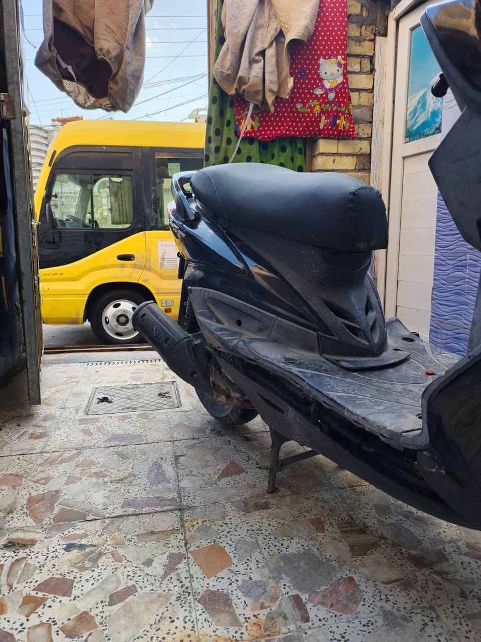 دراجه سكنس فحل درجة بلاديه مامفتوحه سلف كابريتر كفرات كلها بلاديه كامله كهربائيات كلها شغاله مكان بغداد مدينة الصدر الاورفلي ***********☑️
