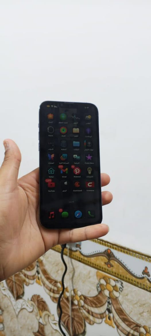 السلام عليكم
ايفون 13 برو ماكس 
ذاكره 256
بطاريه 88
الجهاز شرق اوسط عربي AA/A
كلشي شغال بي 
الجهاز فقط شاشه مستبدل فقط
للتواصل: ***********
متواجد واتساب اكثر شي 
ملاحظه ‼️/ للمراوس باعلى منه .
