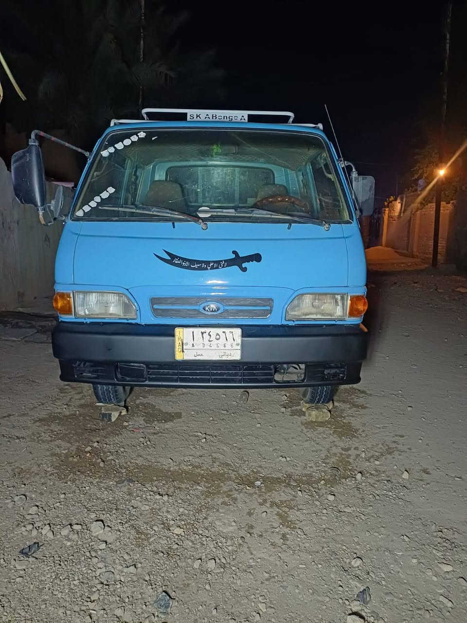 السلام عليكم سياره كيا بنكو 96 كير مكينه خير من الله سياره نضيفه عنوان السياره بغداد سبع البور ممتواجد ع فيس رقمي (***********)
