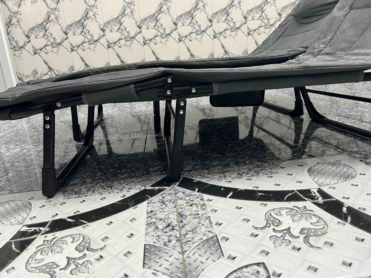 جربايه كرسي مقعدتكدر وين متروح تاخذه يطبك تكاد ع حديقه سفره ع بحر كلشي يصير وكلش ثقيل ونضيفات واستعمال مرتين الي يحب يتفضل خاص


**إذا كنت صاحب هذا الإعلان وتريد حذفه لأي سبب، رجاءا أرسل رسالة إلى الدعم الفني**